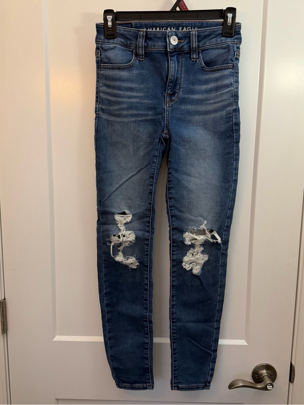 American Eagle Outfitters Skinny Jeans - Dark Blue Wash with Distressed Knees